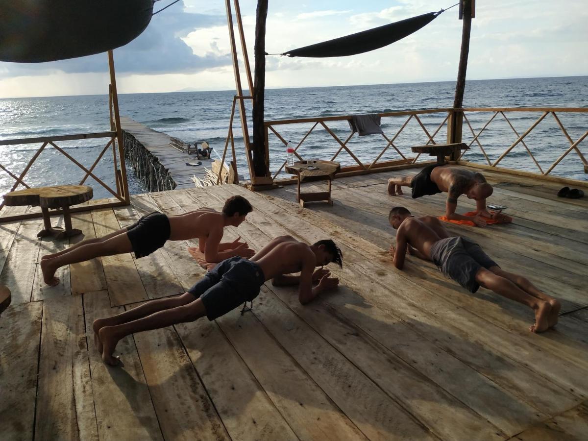 Sanctum Una Una Eco Dive Resort Pulau Unauna Εξωτερικό φωτογραφία