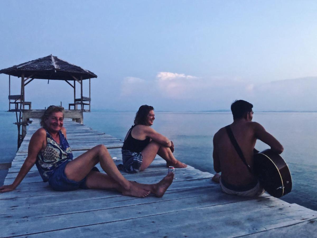 Sanctum Una Una Eco Dive Resort Pulau Unauna Εξωτερικό φωτογραφία