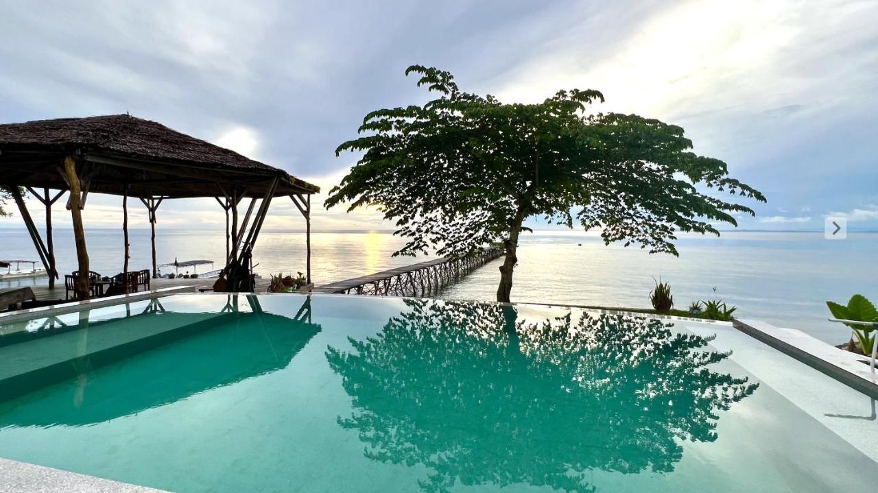 Sanctum Una Una Eco Dive Resort Pulau Unauna Εξωτερικό φωτογραφία