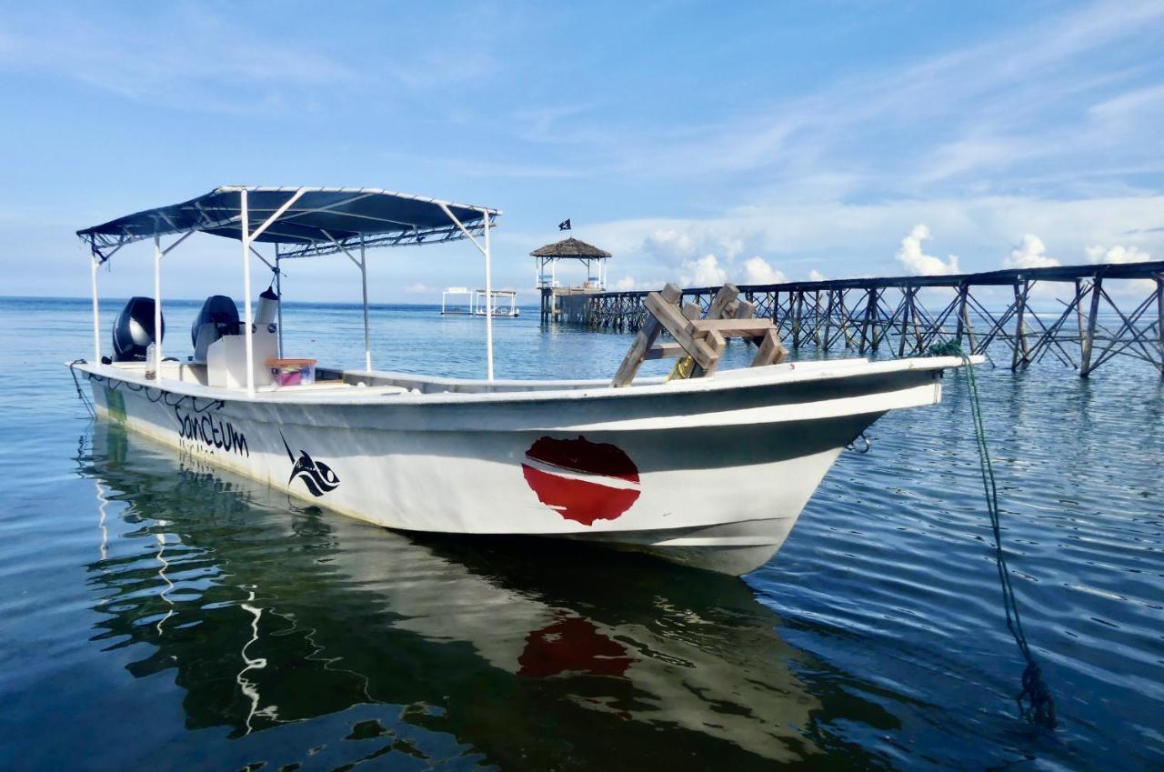Sanctum Una Una Eco Dive Resort Pulau Unauna Εξωτερικό φωτογραφία